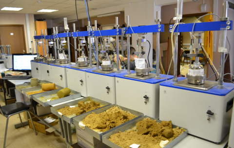 yyi8ae54z01bru1qgf5io78djdako0vp